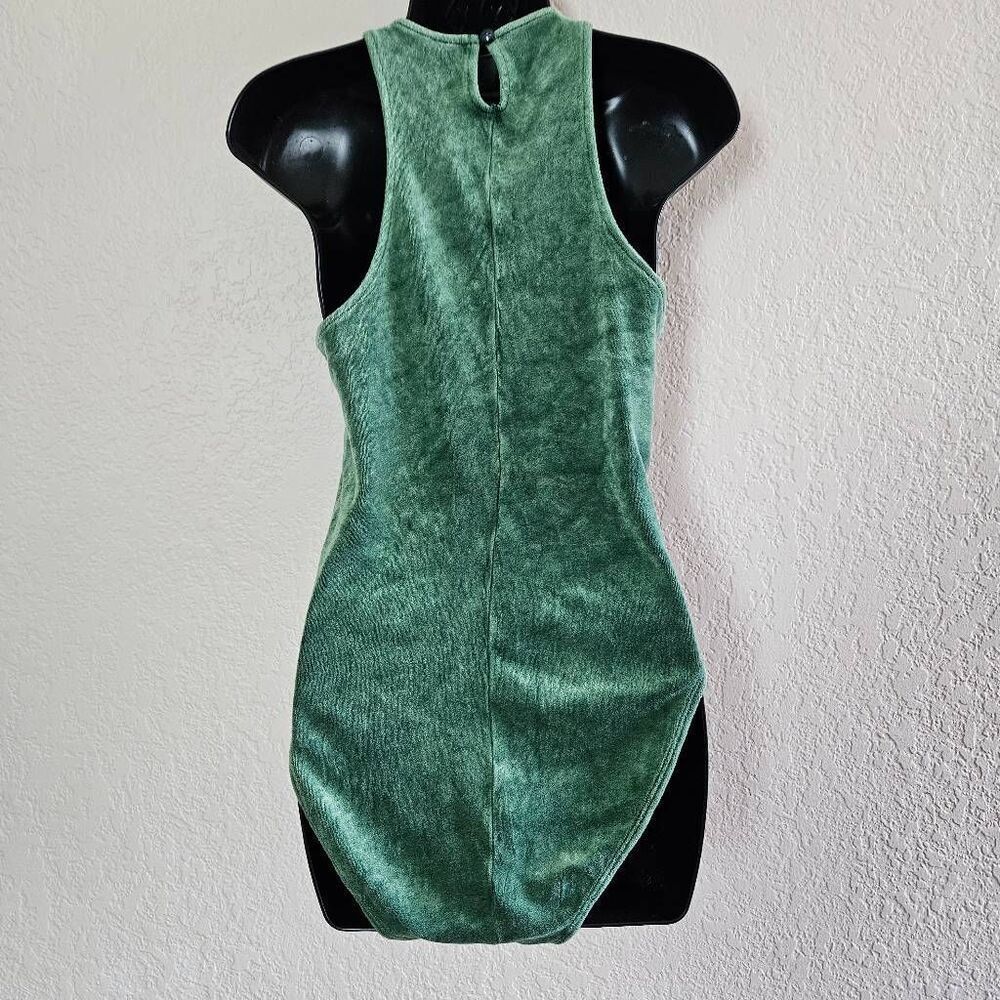 NWT Intimately Free People Make My Baby Stay Green Velvet Bodysuit - Picture 4 of 9